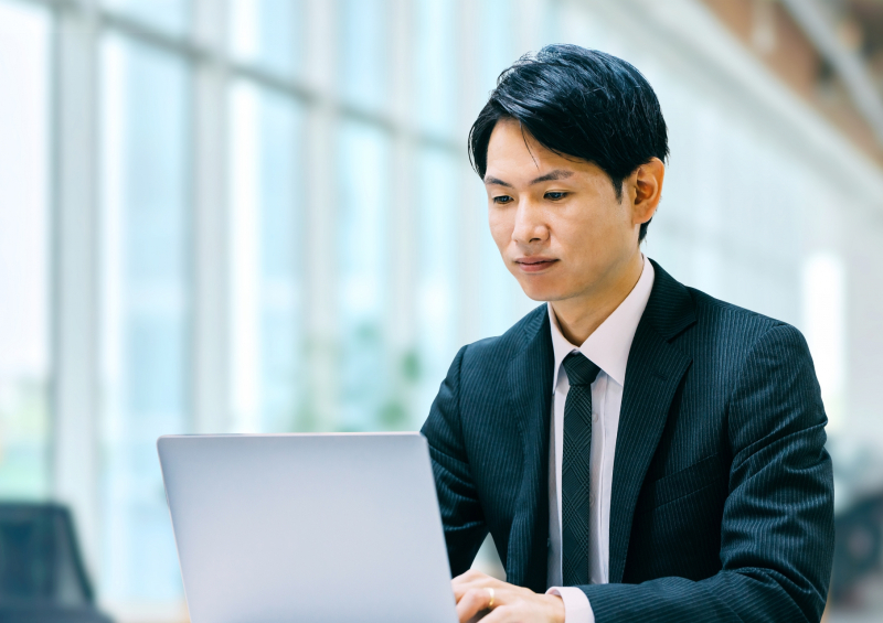 高卒新卒で正社員になった男性