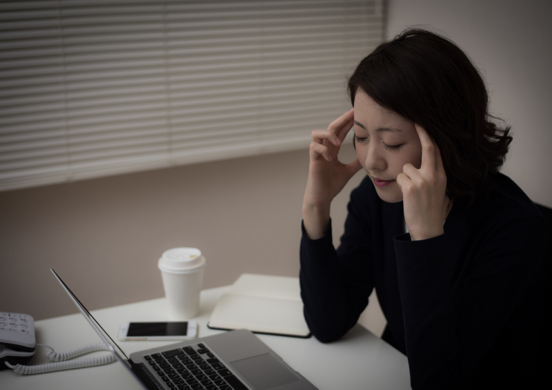 社員の顔色が悪い職場見学先